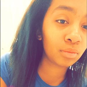 Meet your Posher, Brianna